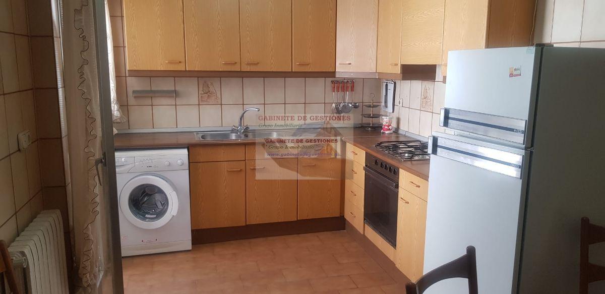 For sale of flat in Albacete