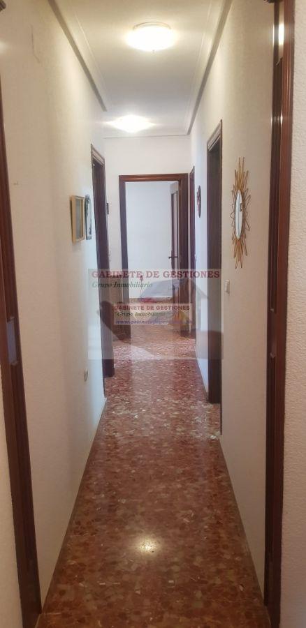 For sale of flat in Albacete