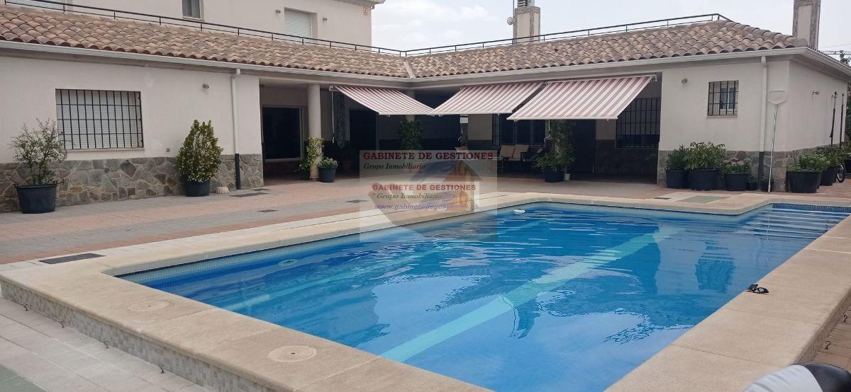 Venta de chalet en Albacete