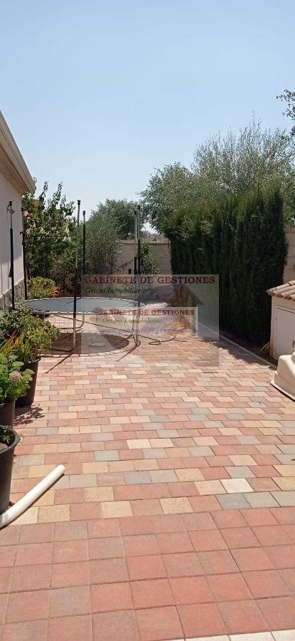 Venta de chalet en Albacete