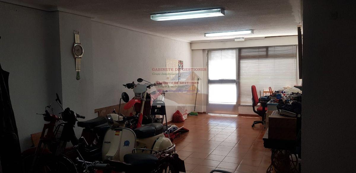 For sale of commercial in Albacete