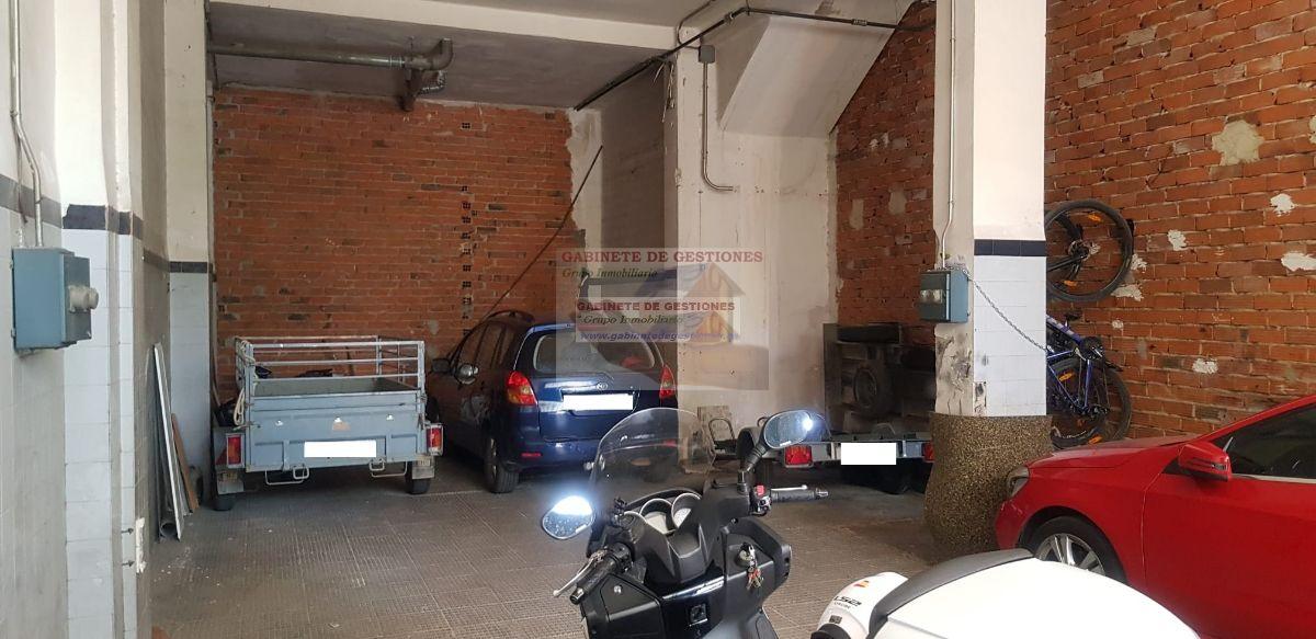 For sale of commercial in Albacete