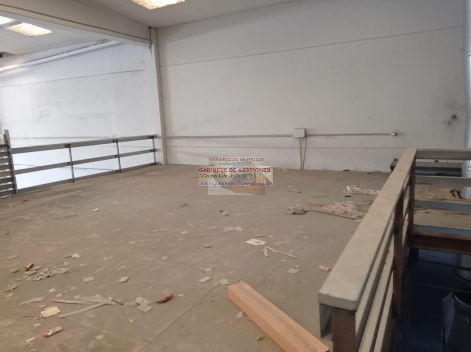 For sale of industrial plant/warehouse in Albacete