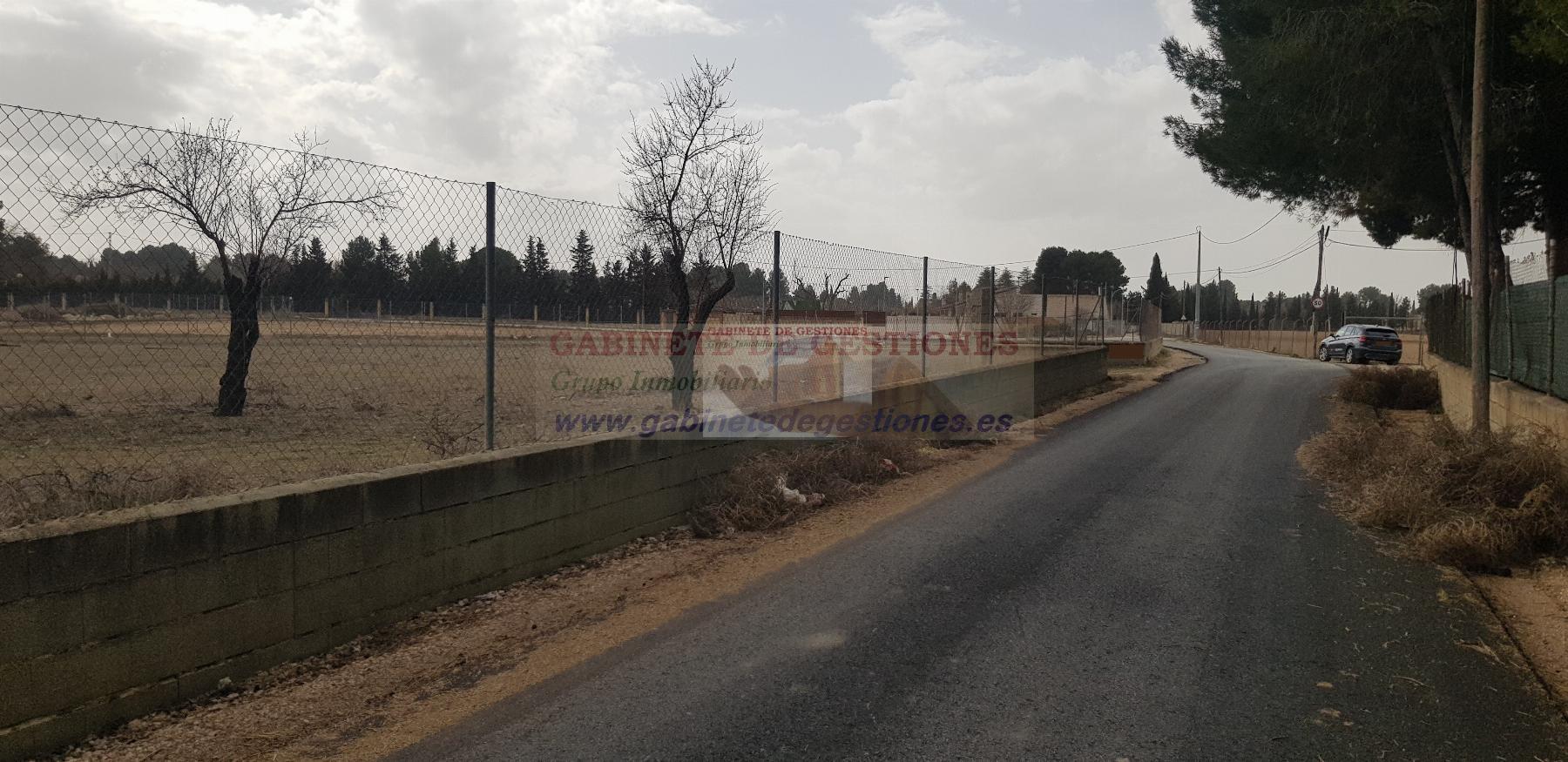 For sale of land in Albacete
