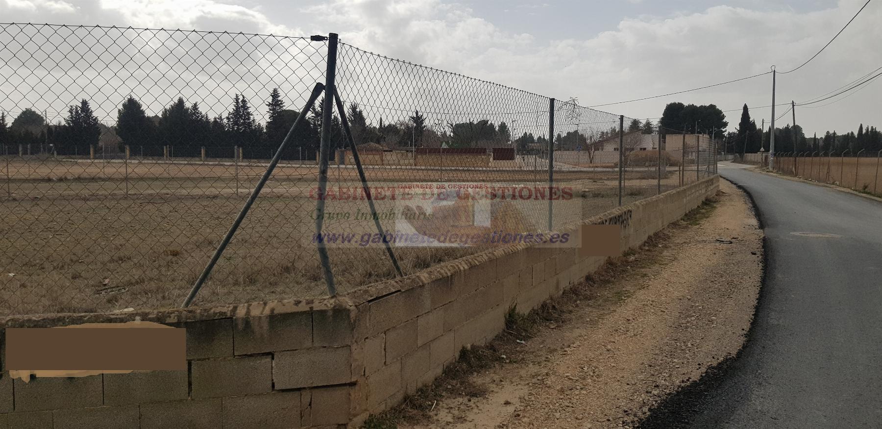 For sale of land in Albacete