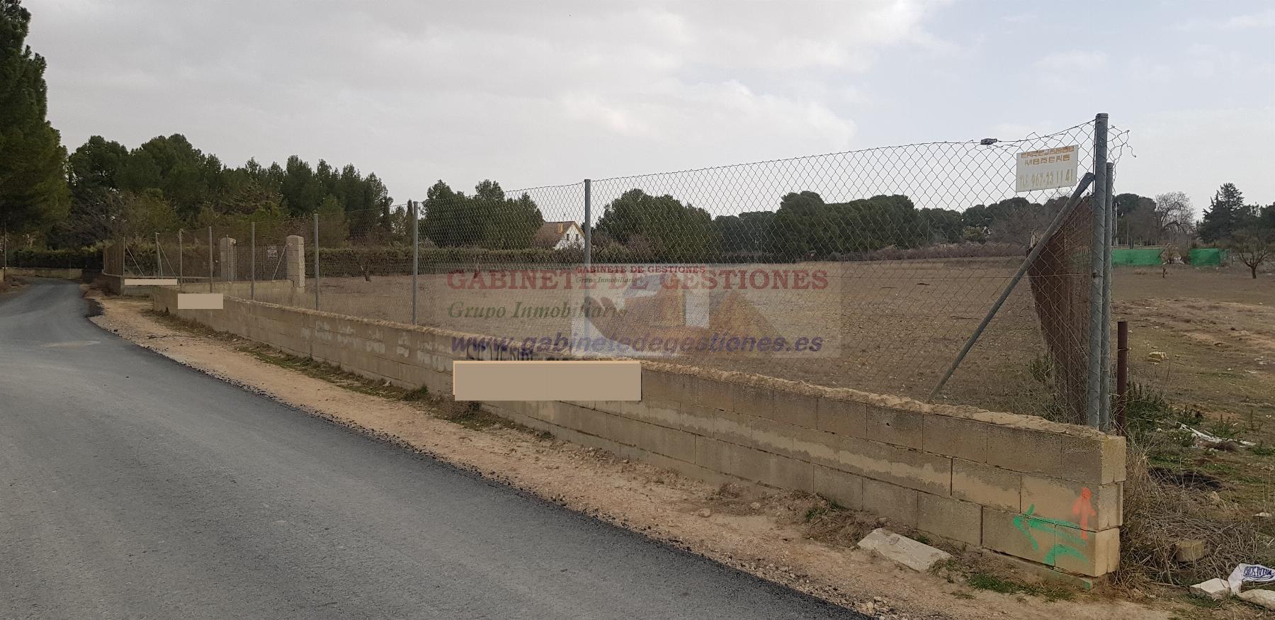 For sale of land in Albacete