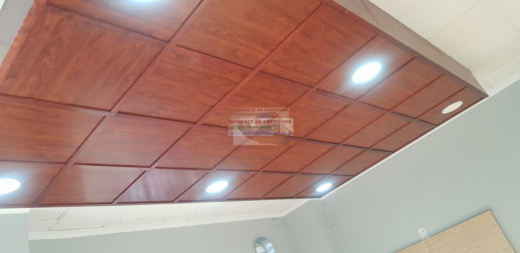 For rent of commercial in Albacete
