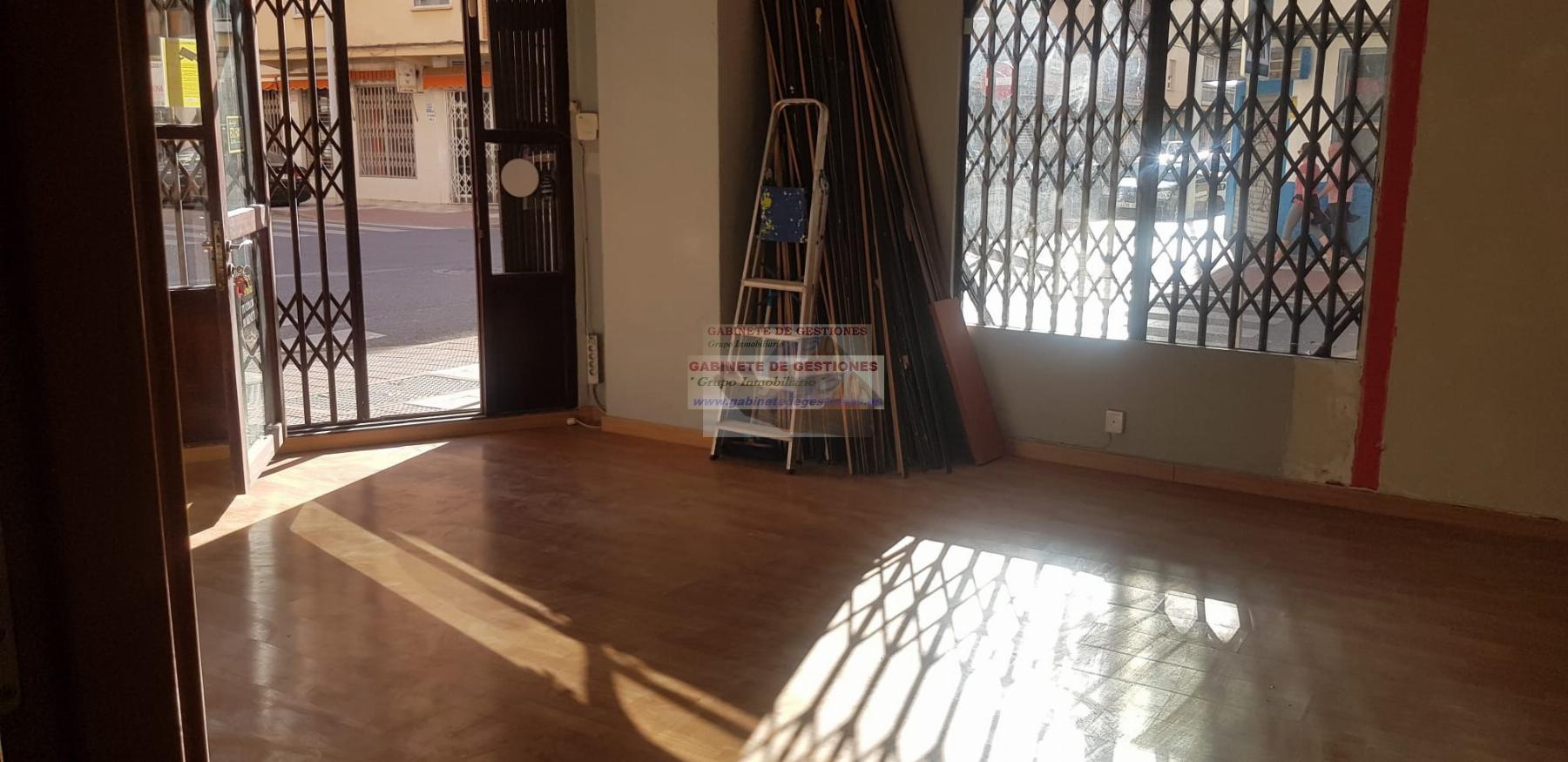 For rent of commercial in Albacete
