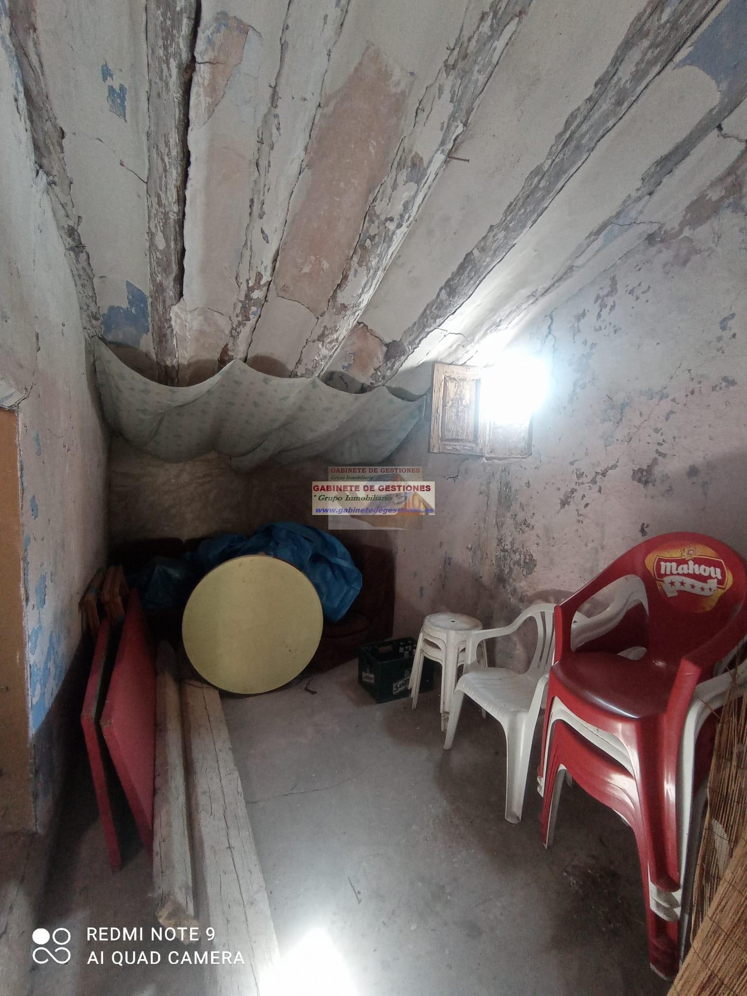 For sale of house in Bogarra