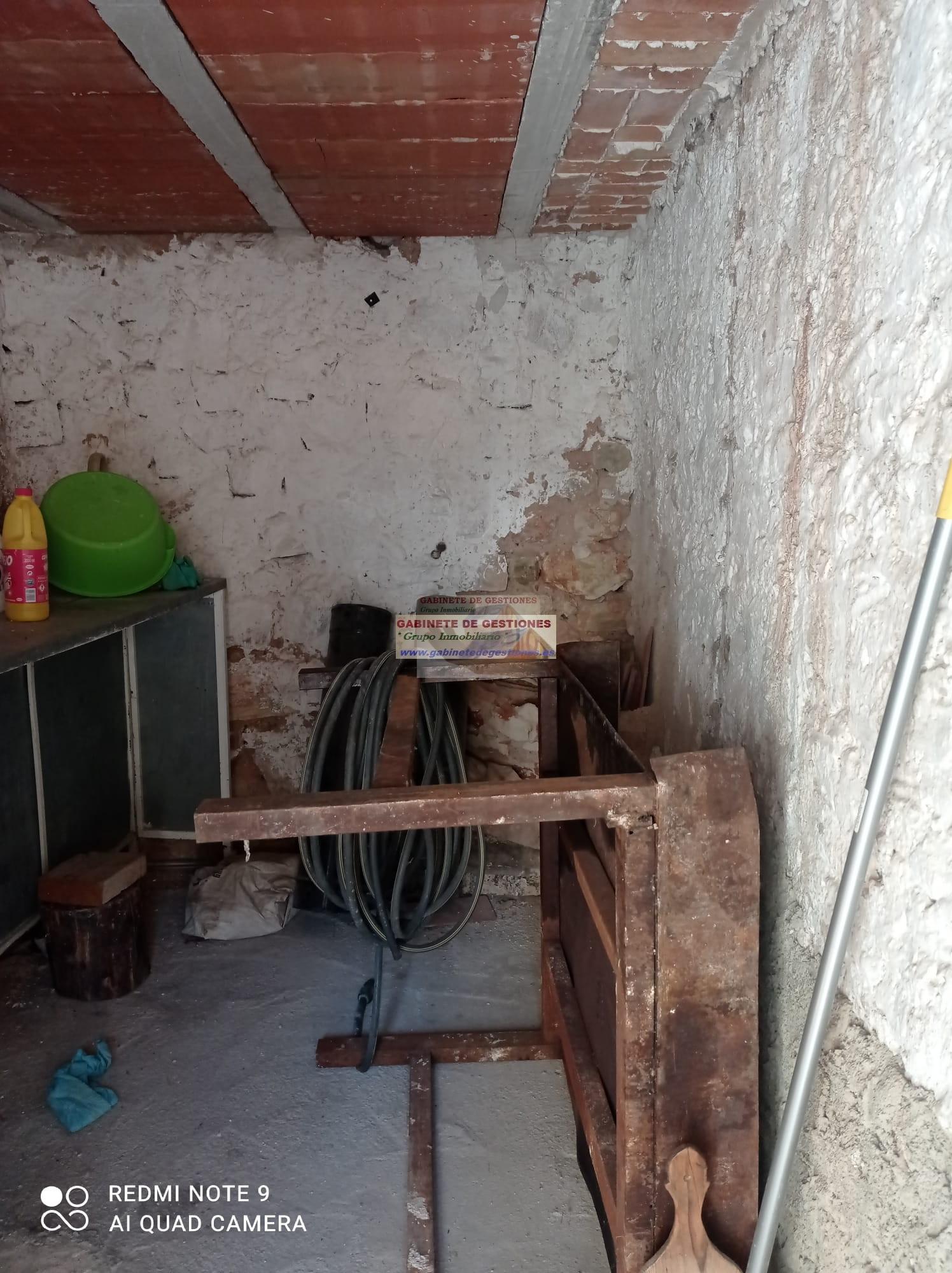 For sale of house in Bogarra