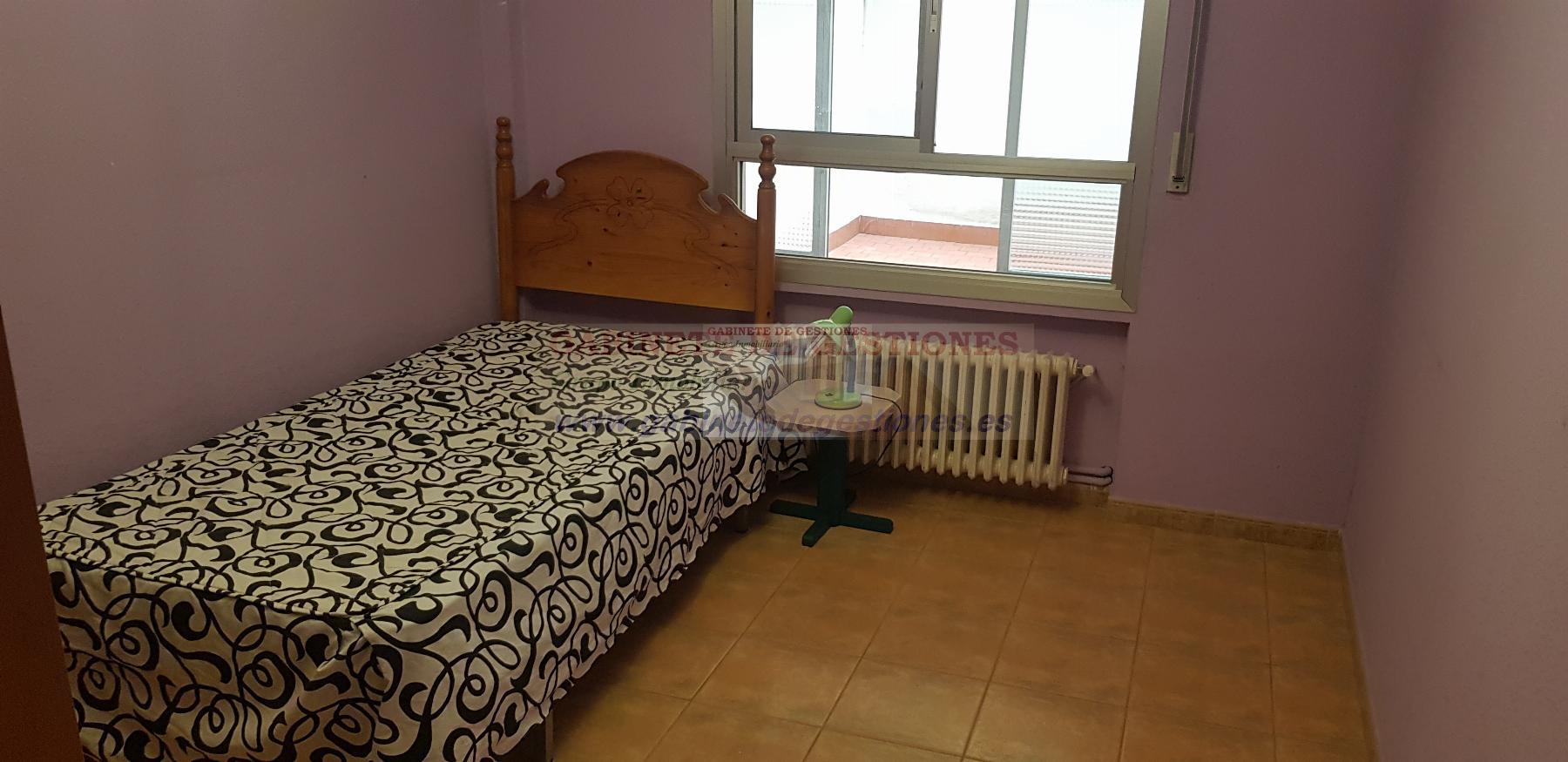 For sale of flat in Albacete