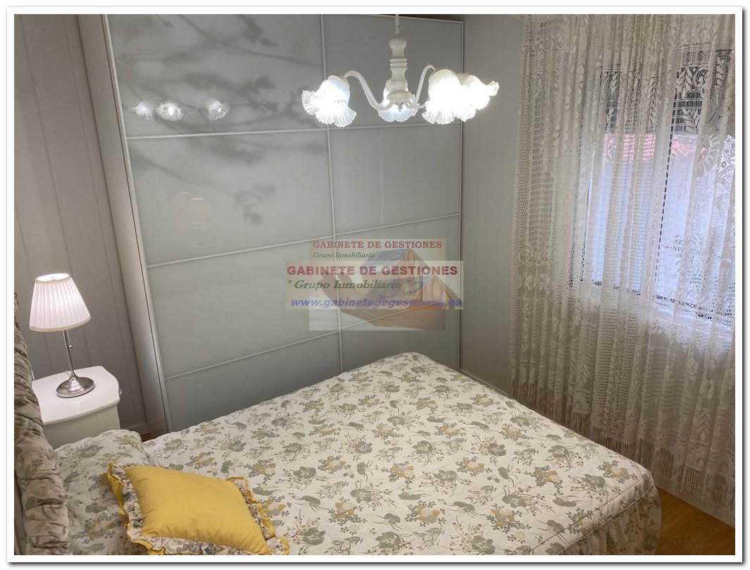 For sale of house in Santa Pola