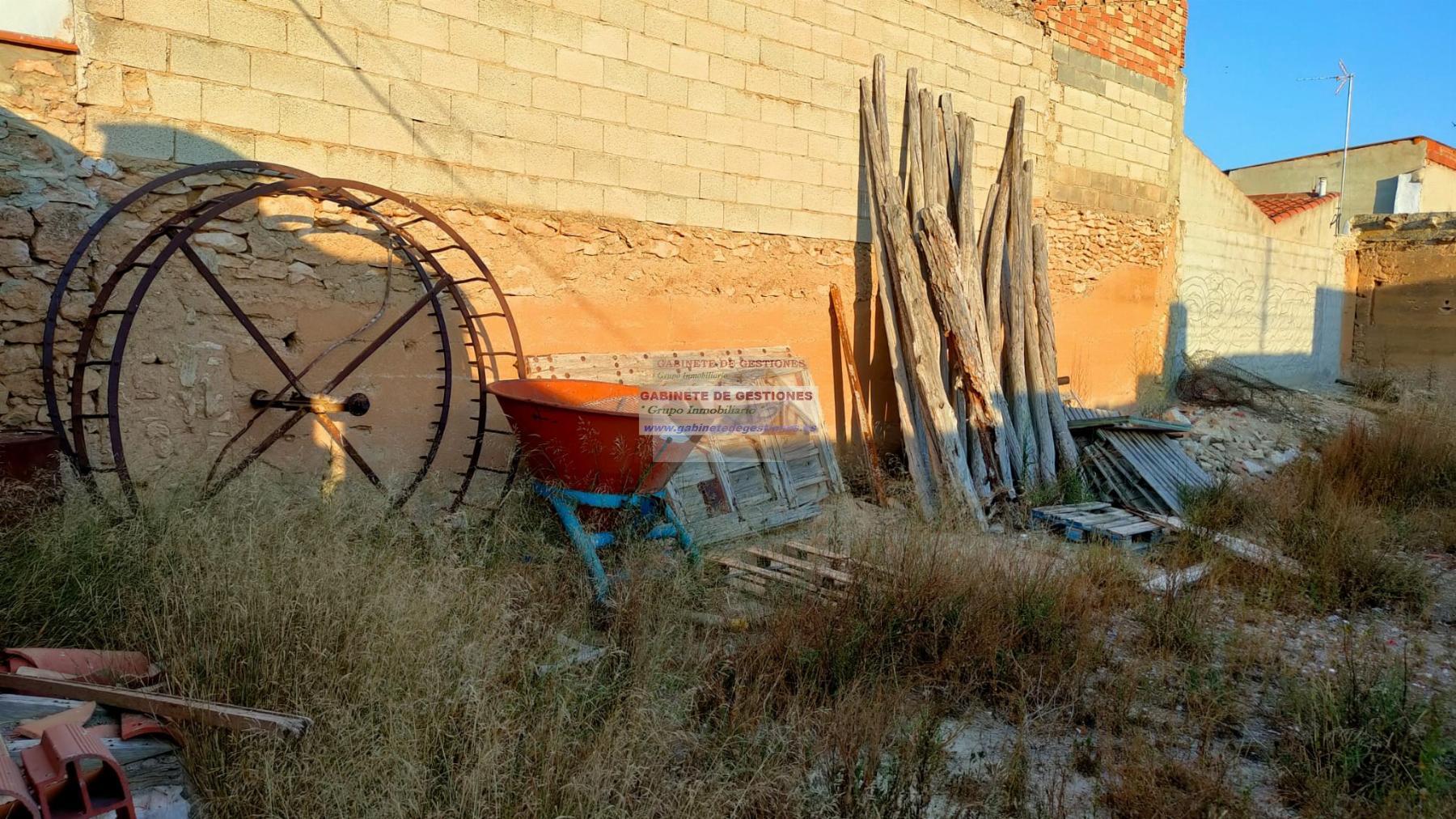 For sale of land in Albacete