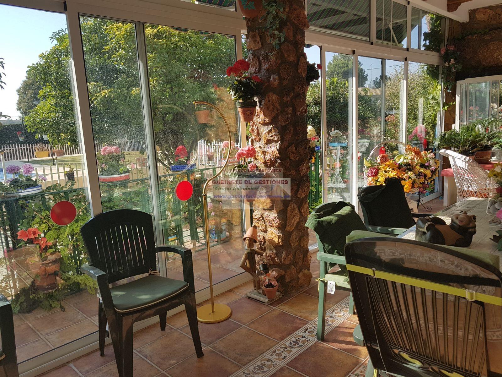 For sale of chalet in Albacete