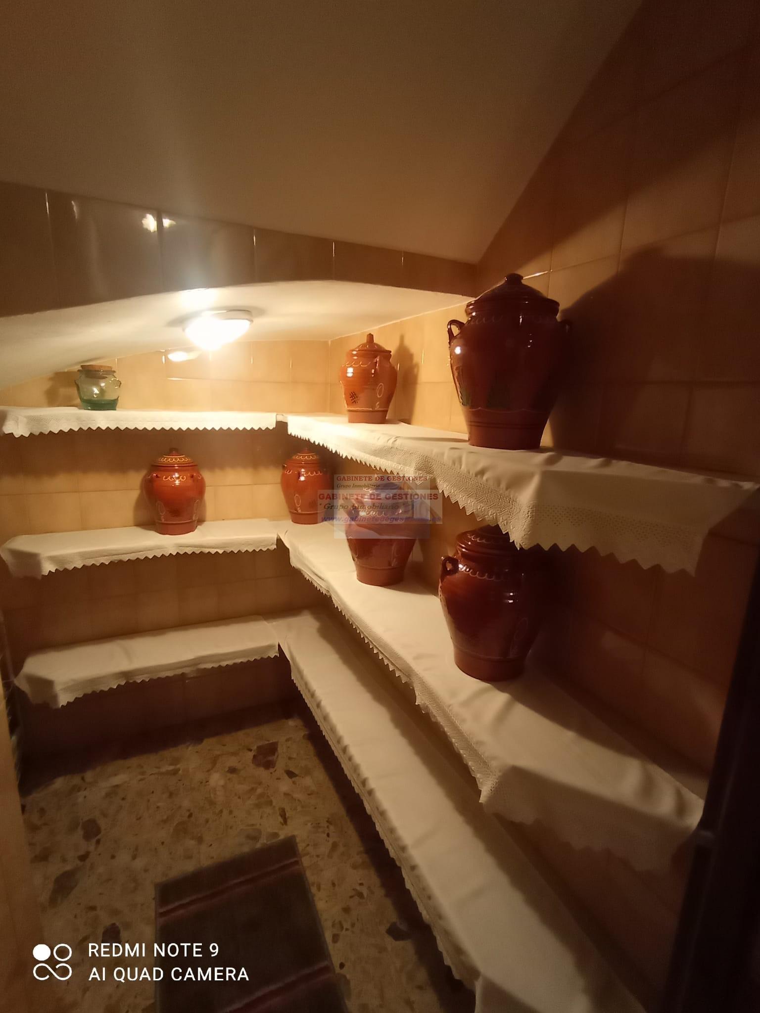 For sale of chalet in Albacete