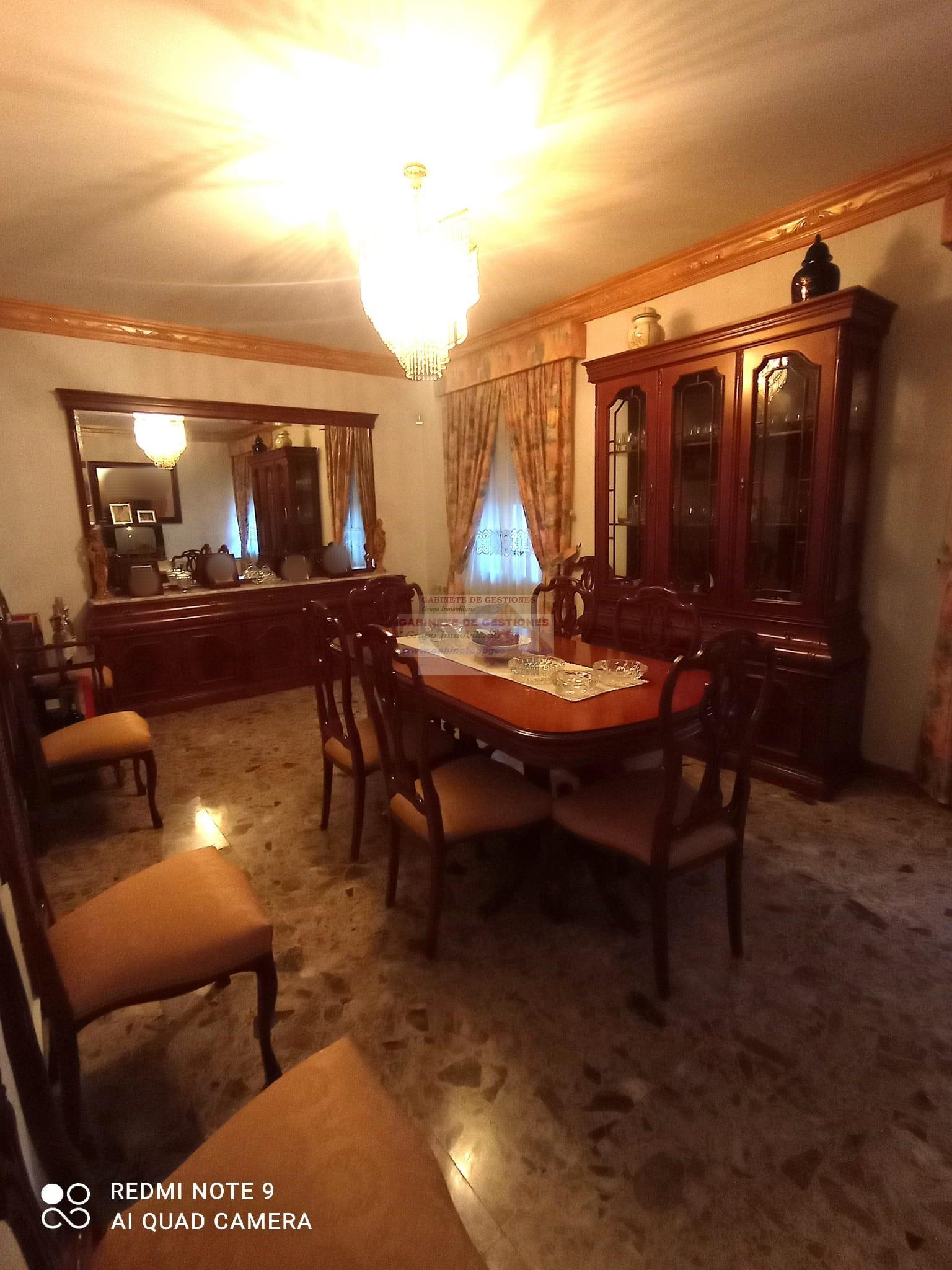 For sale of chalet in Albacete