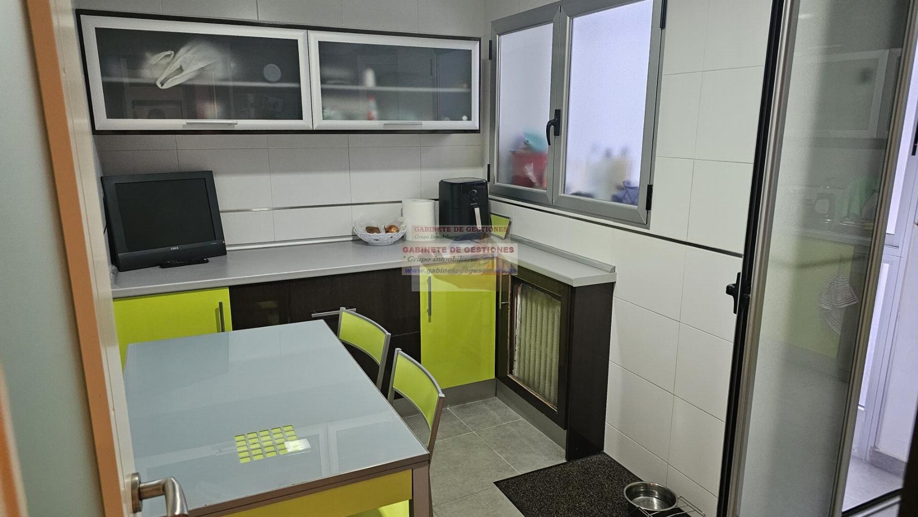 For sale of flat in Albacete