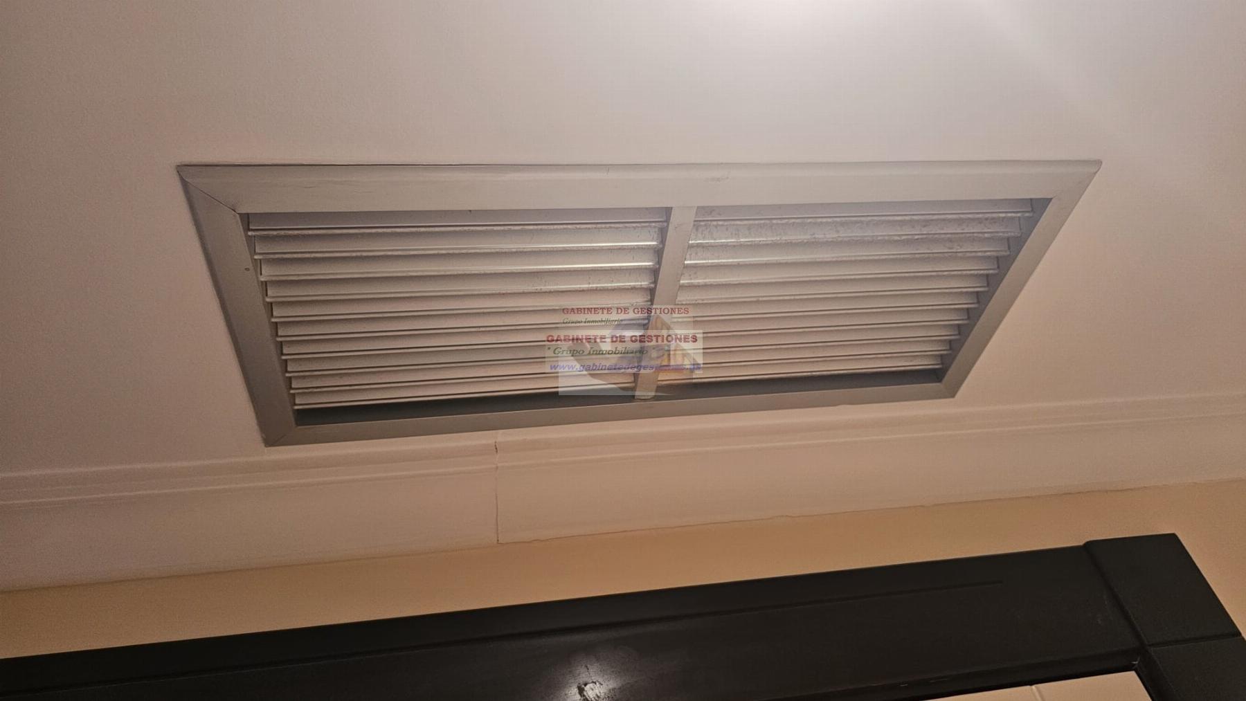 For sale of flat in Albacete
