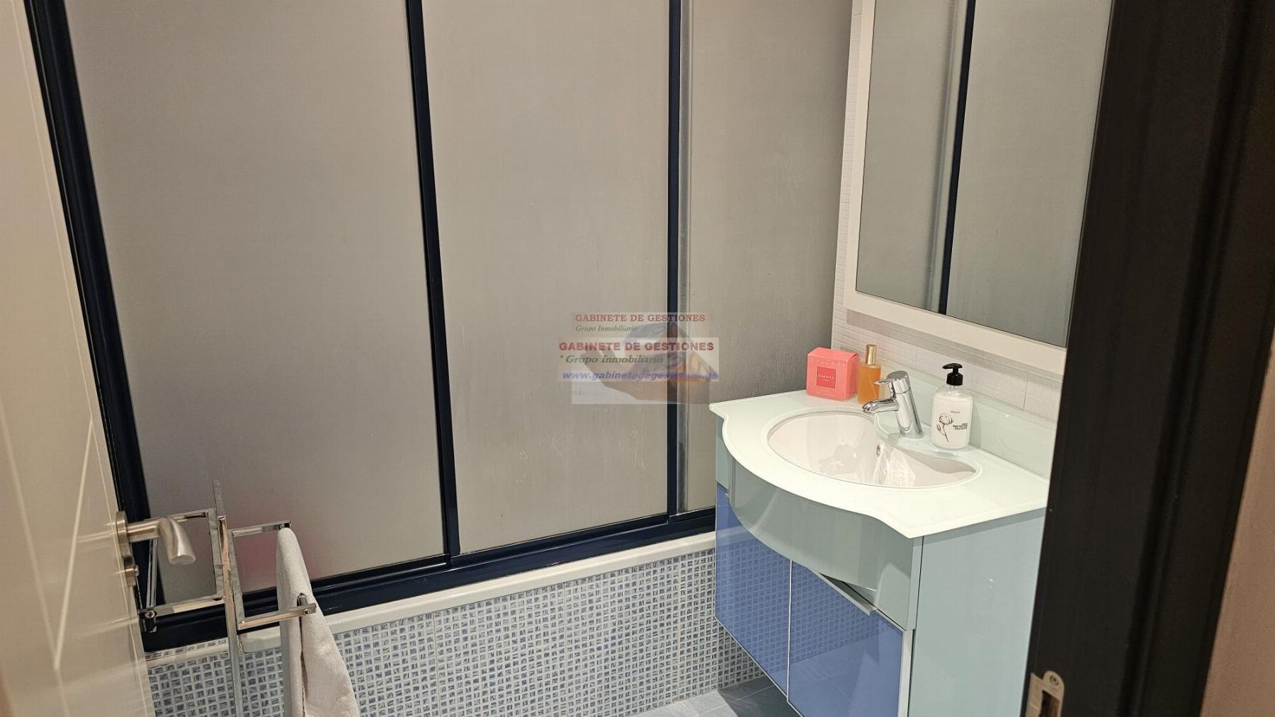 For sale of flat in Albacete