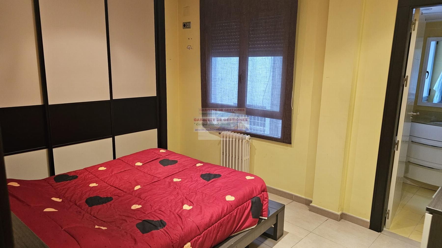 For sale of flat in Albacete