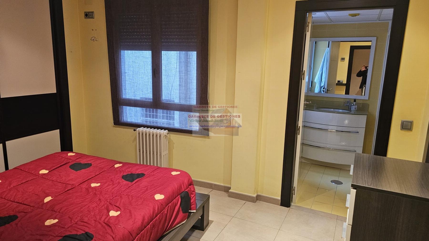 For sale of flat in Albacete