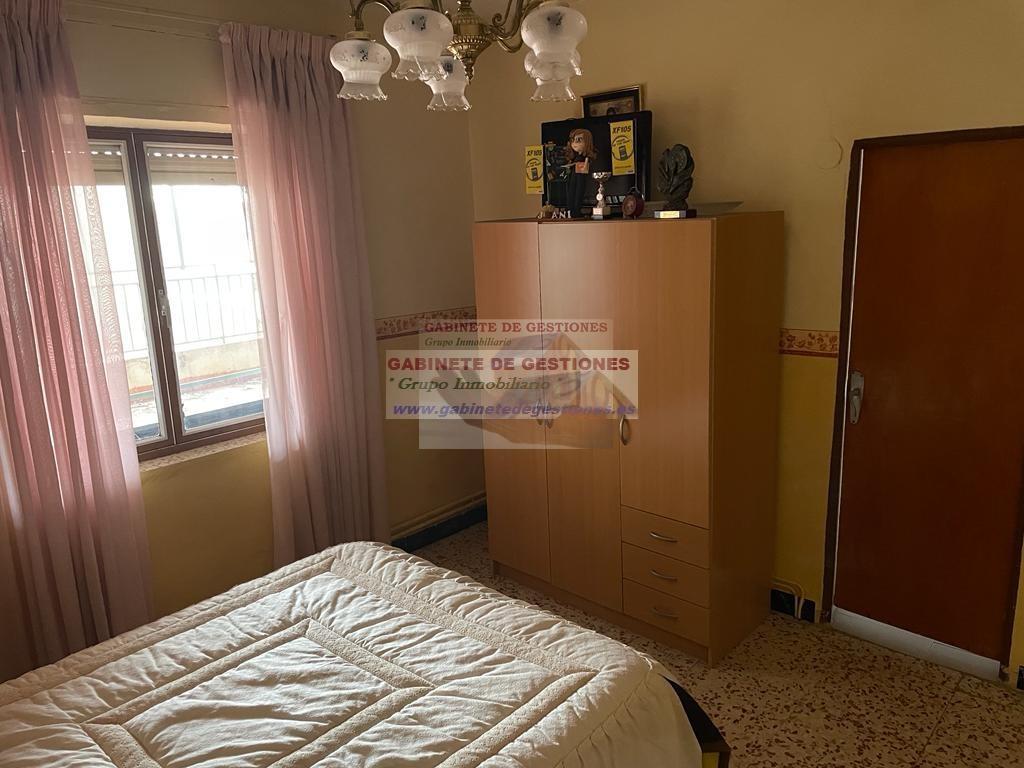For sale of house in Chinchilla de Monte-Aragón