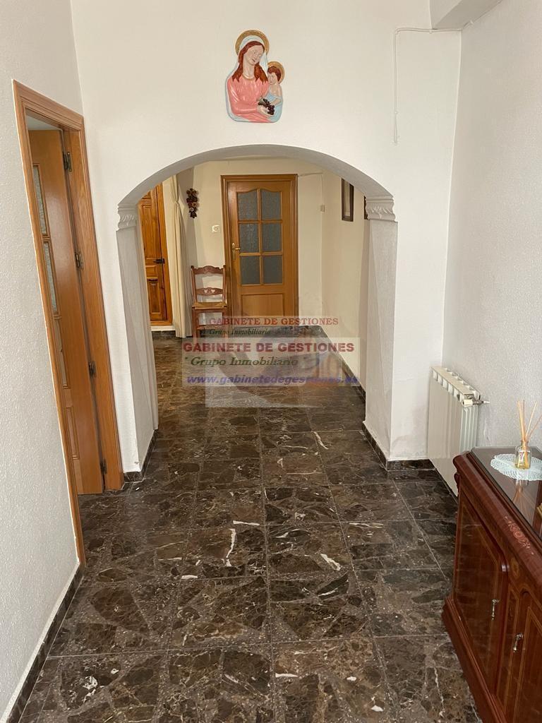 For sale of house in Chinchilla de Monte-Aragón