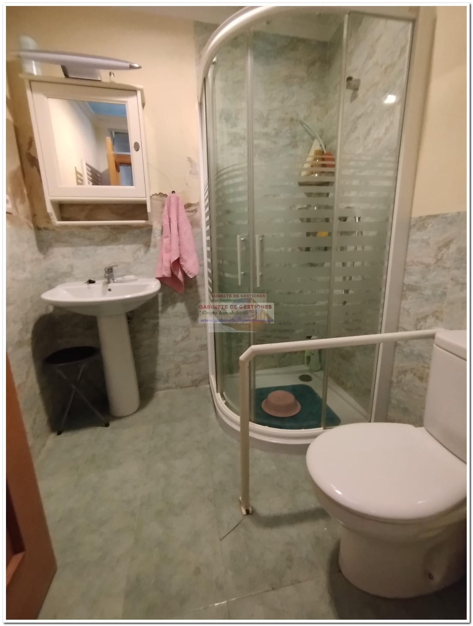 For sale of house in Chinchilla de Monte-Aragón