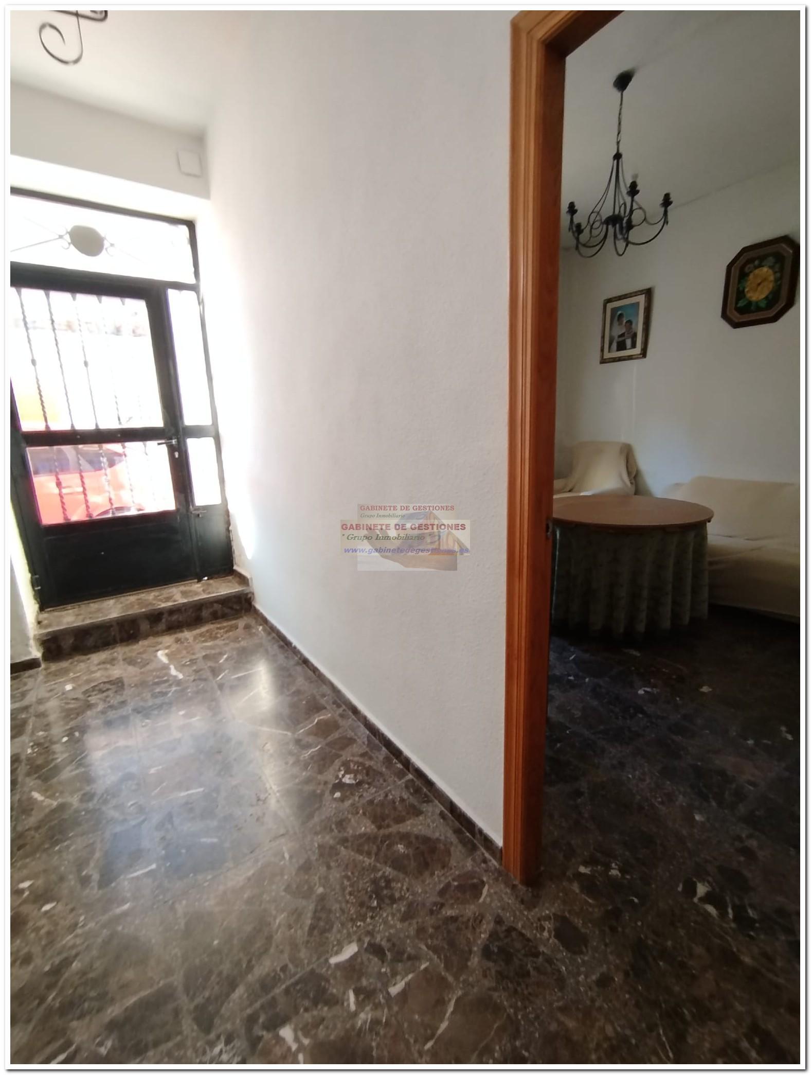 For sale of house in Chinchilla de Monte-Aragón