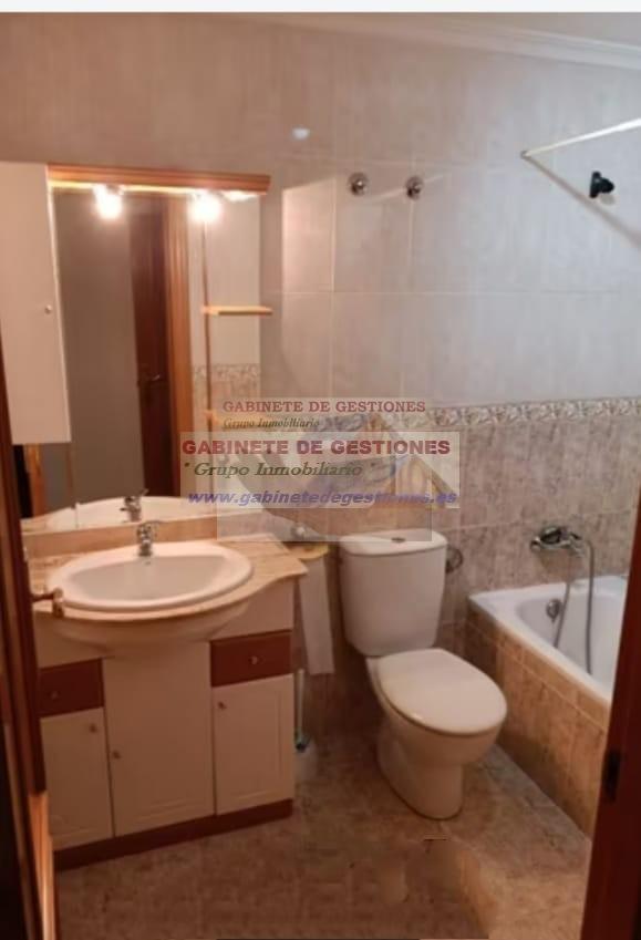 For sale of flat in Albacete