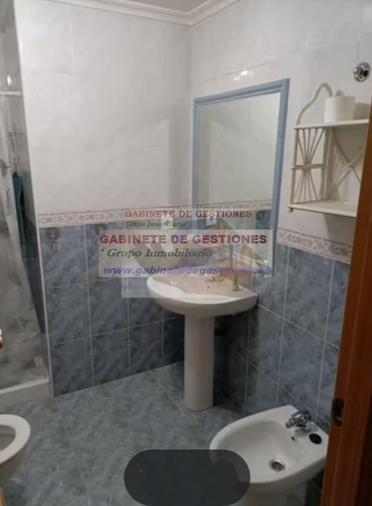 For sale of flat in Albacete