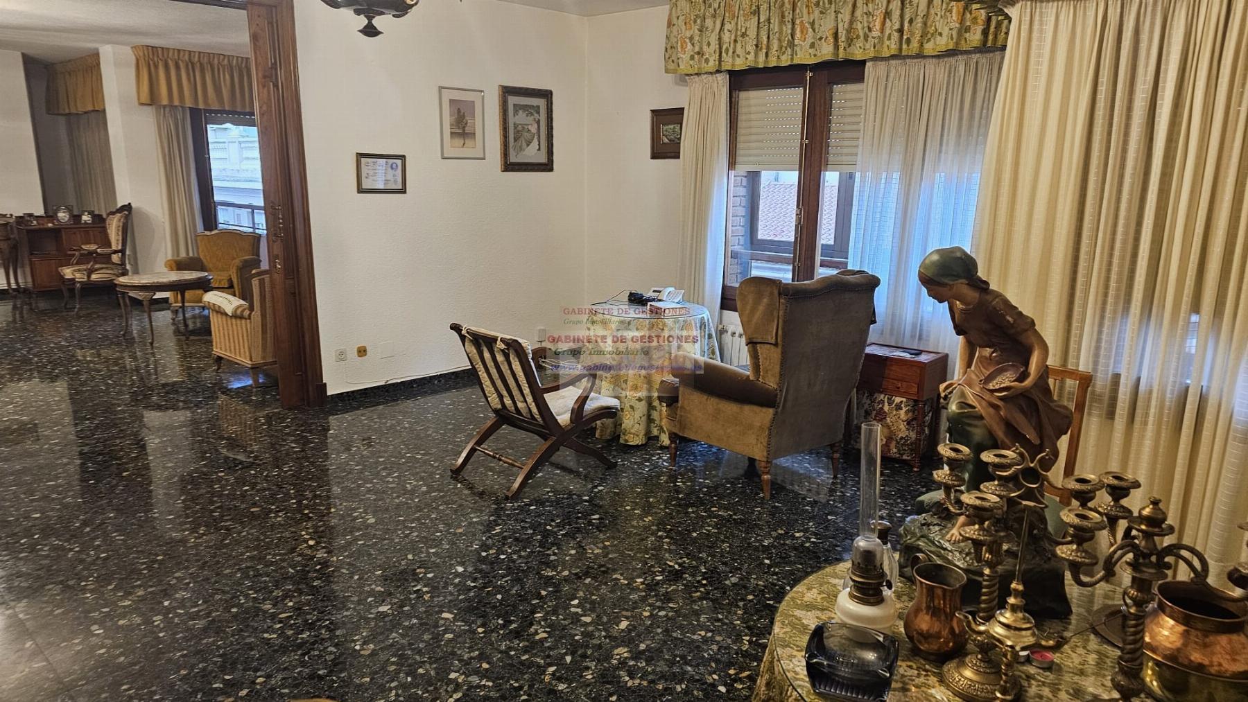 Venta de piso en Albacete