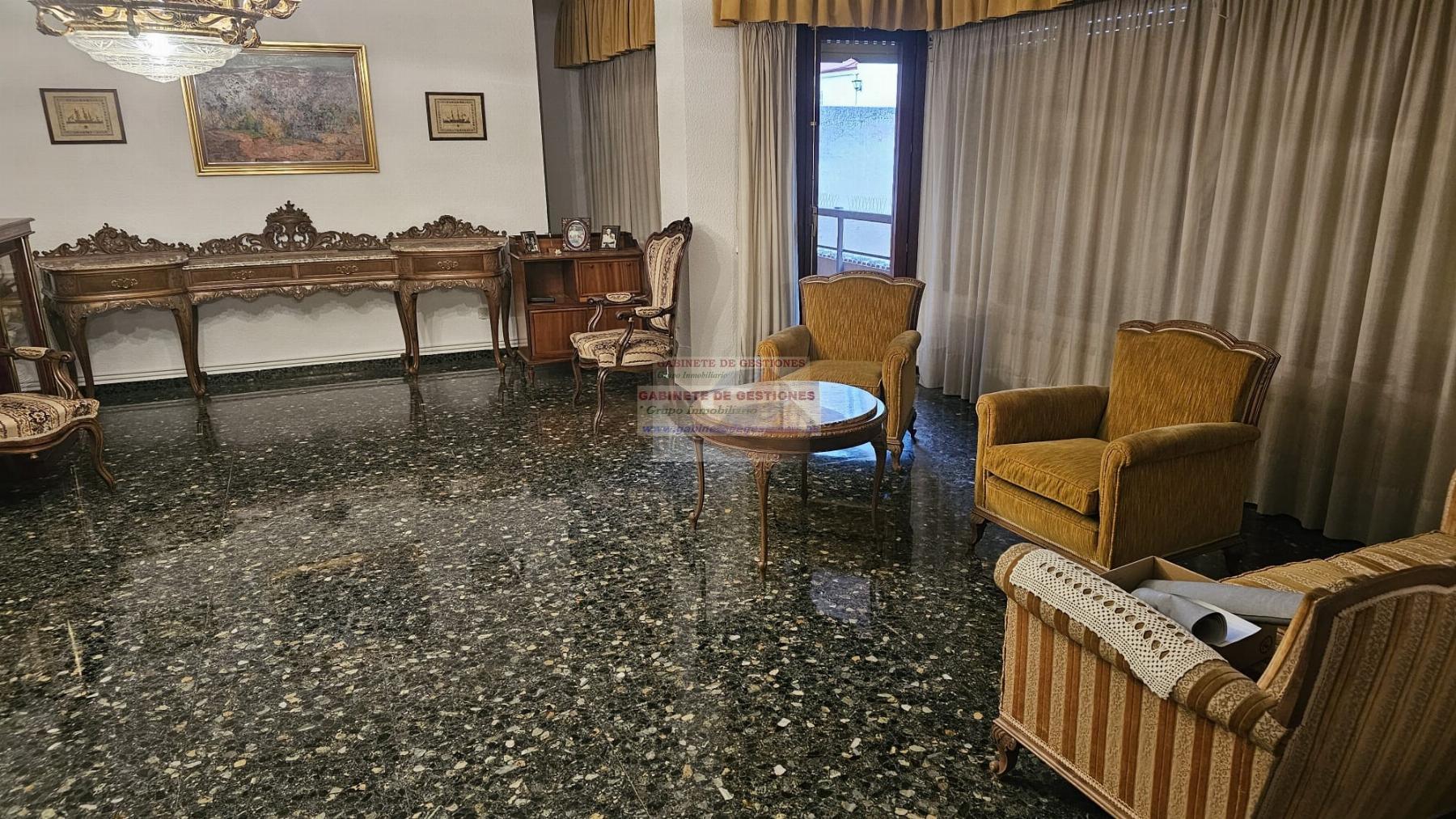 Venta de piso en Albacete