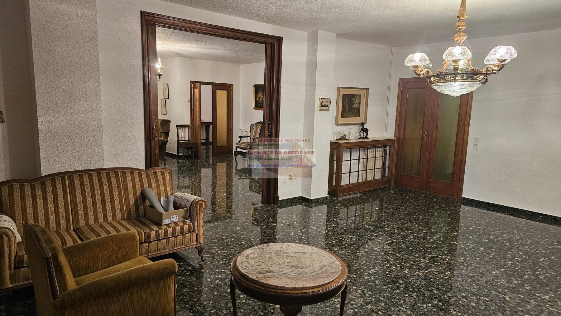 Venta de piso en Albacete