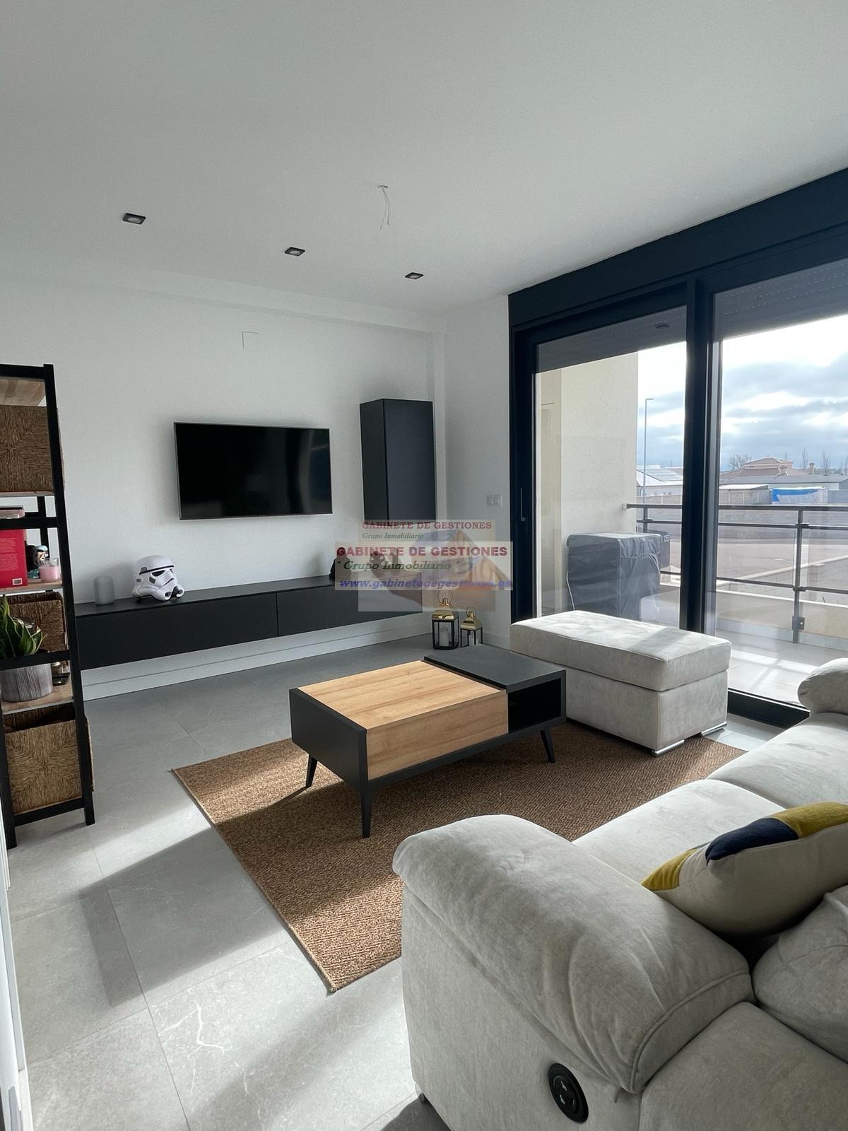 For sale of chalet in Albacete