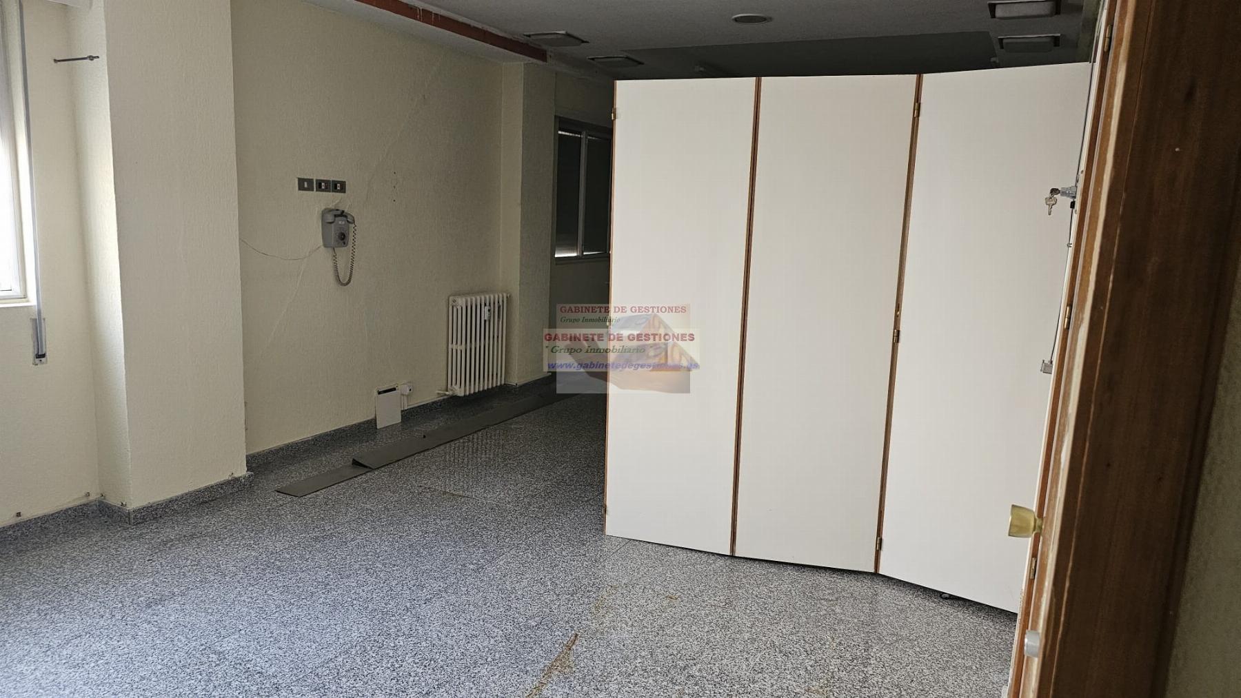 Venta de local comercial en Albacete