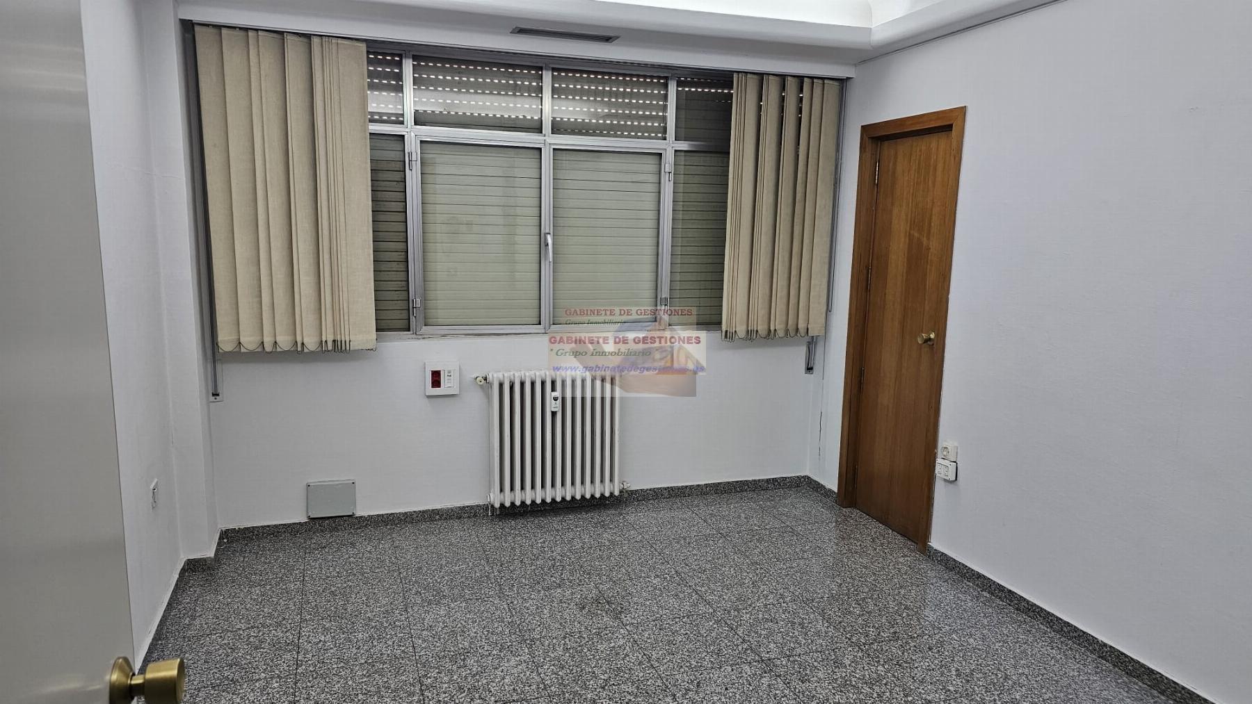 Venta de local comercial en Albacete
