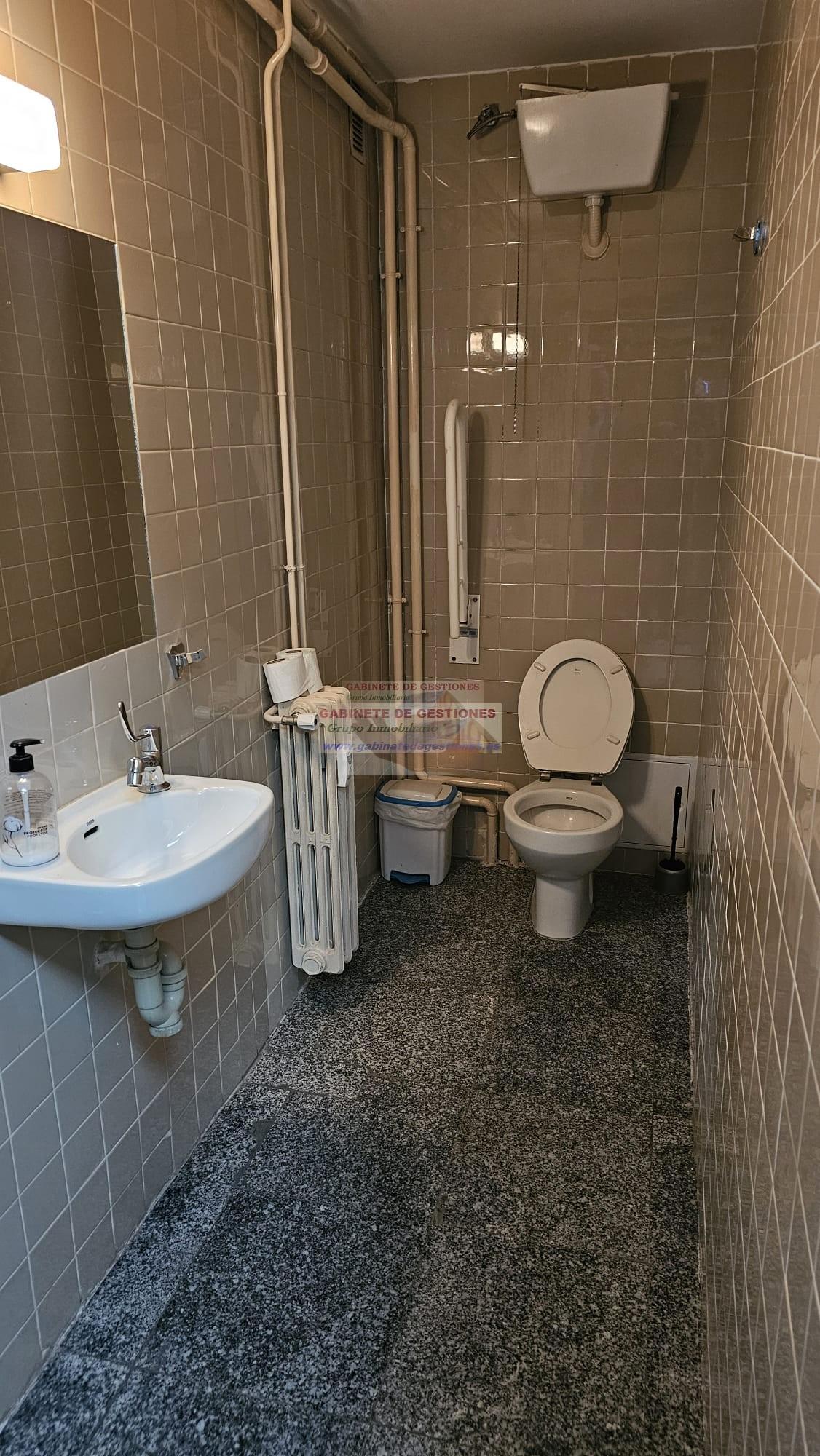 Venta de local comercial en Albacete