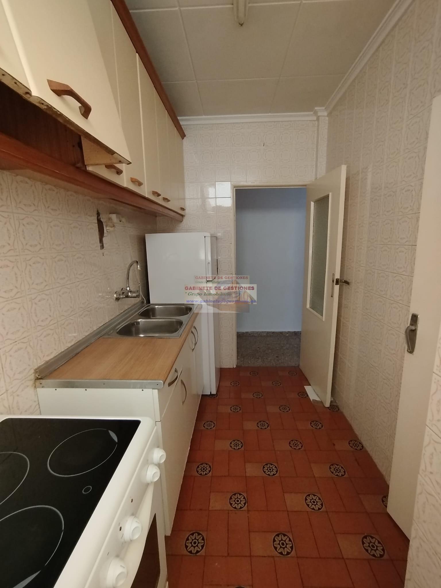 For sale of flat in Albacete