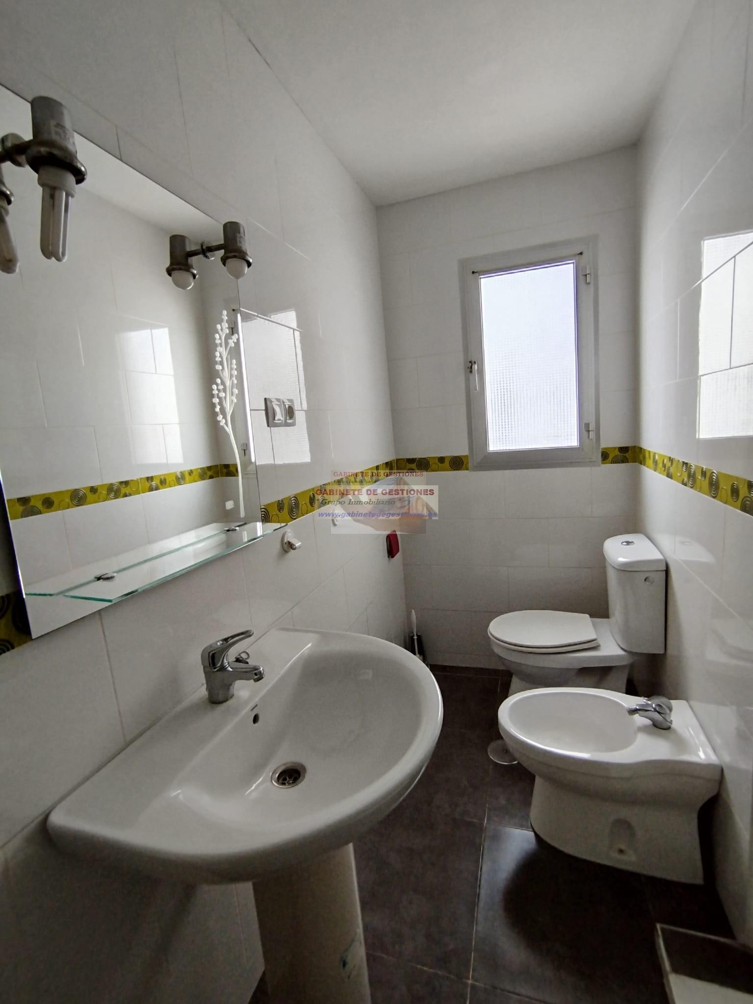 For sale of flat in Albacete