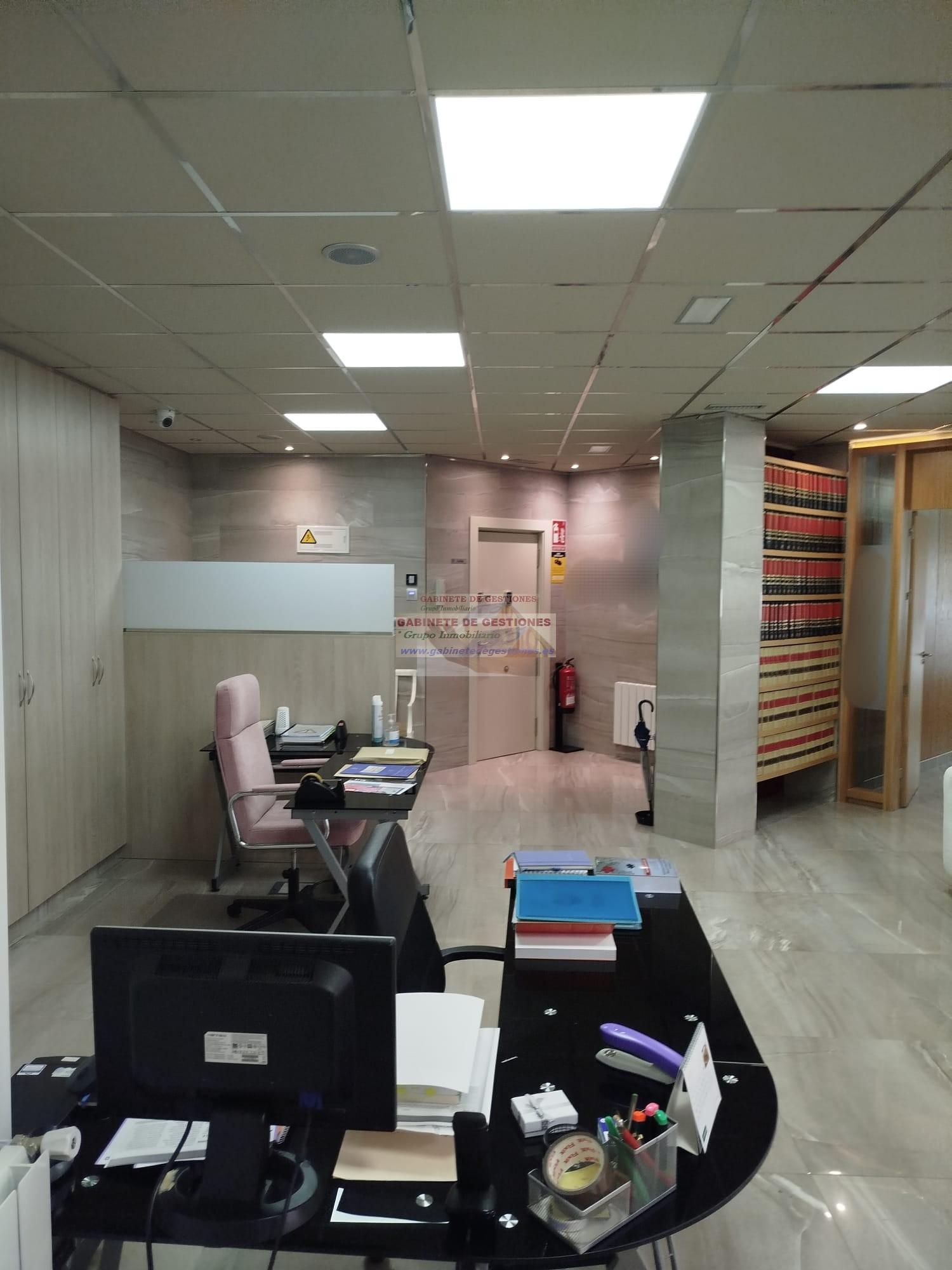 For sale of commercial in Albacete
