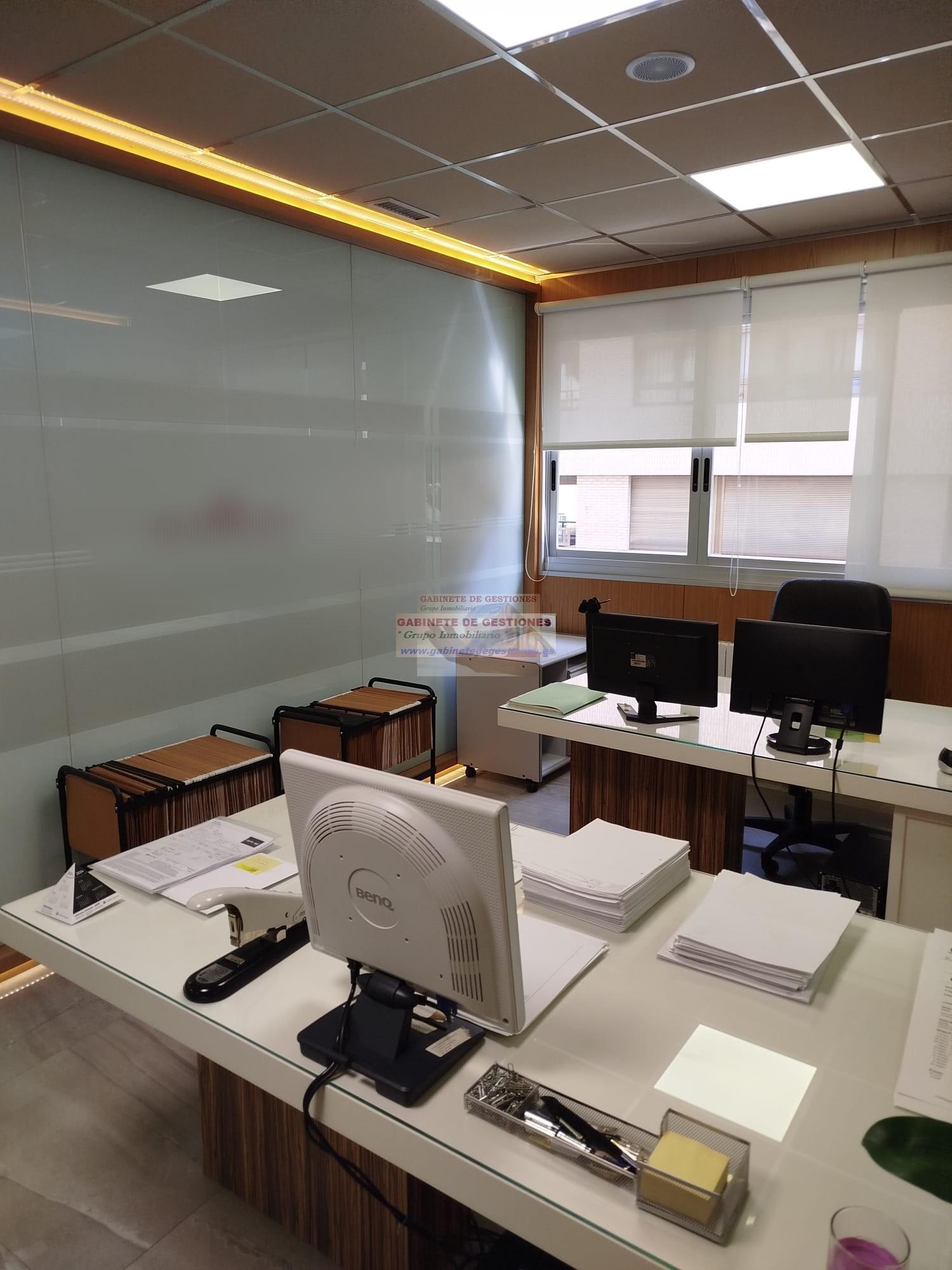 For sale of commercial in Albacete