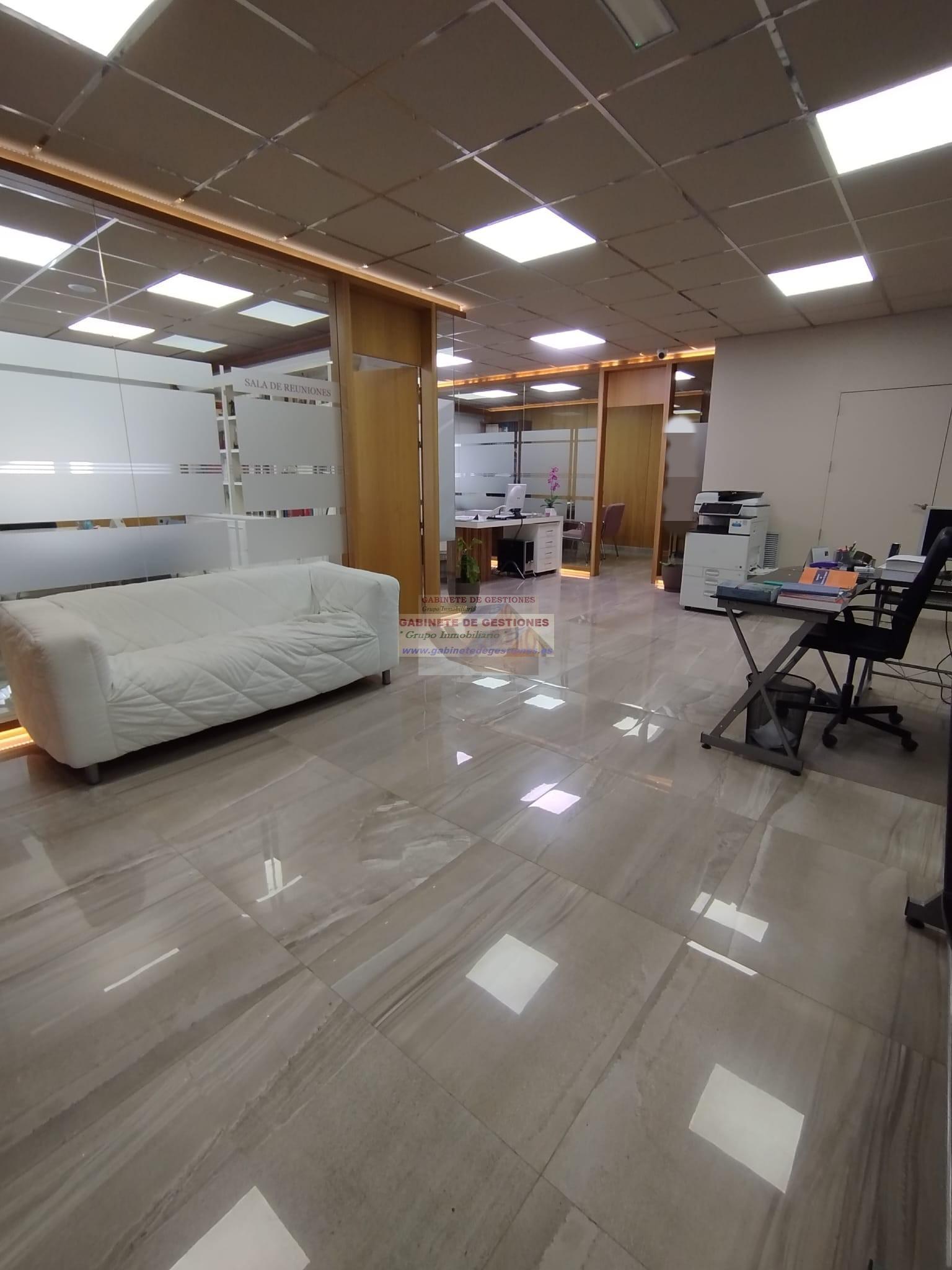 For sale of commercial in Albacete