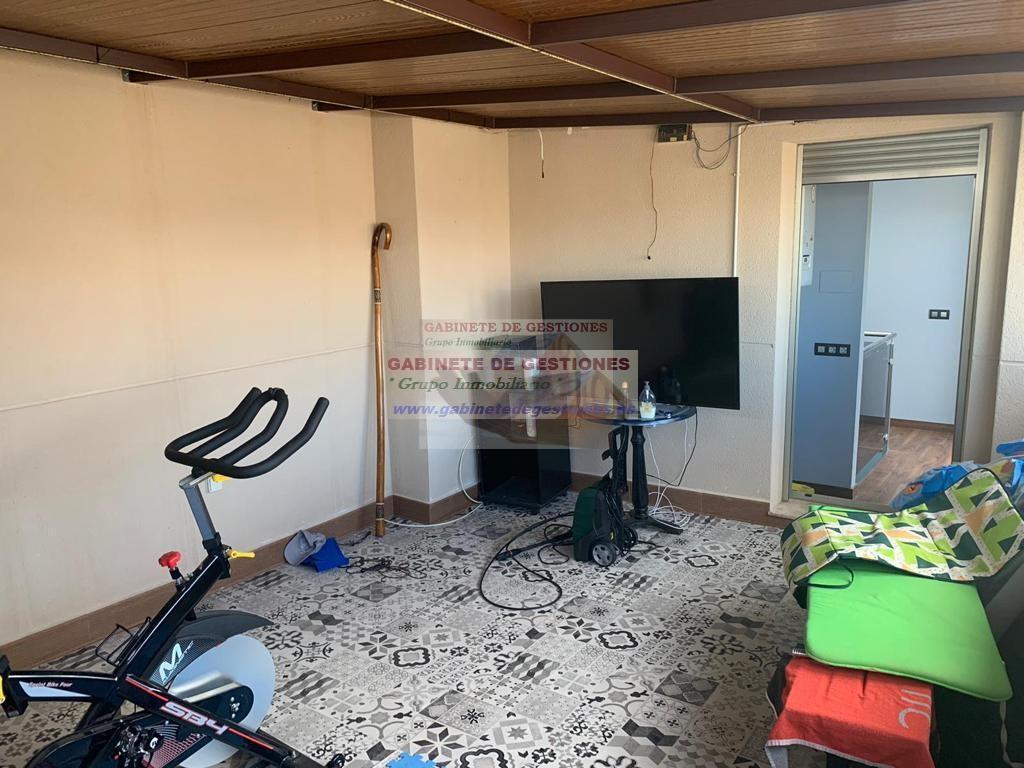 For sale of chalet in Albacete
