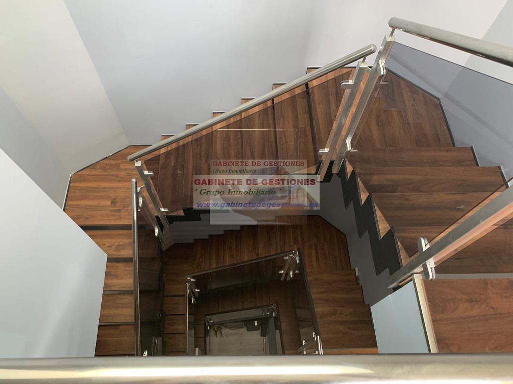 For sale of chalet in Albacete