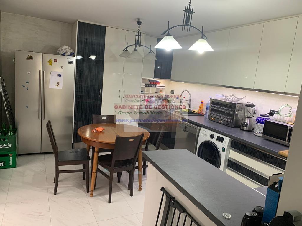 For sale of chalet in Albacete