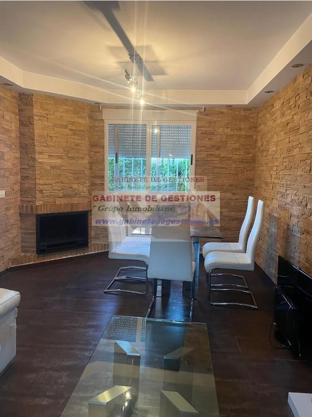 For sale of chalet in La Gineta