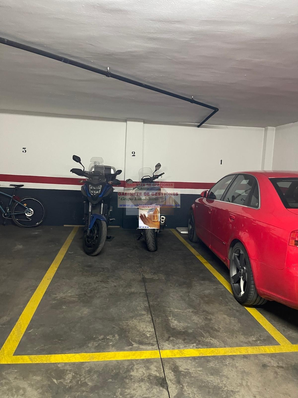 For sale of garage in Albacete