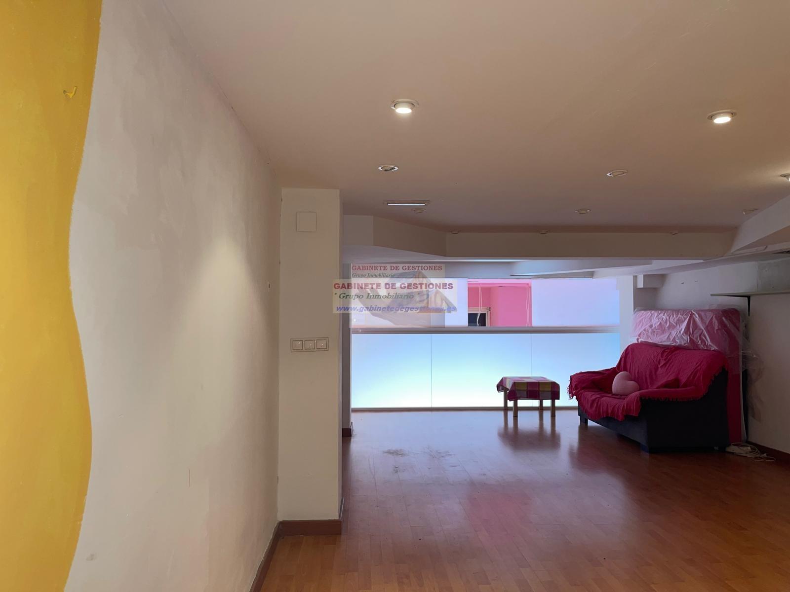 For sale of commercial in Albacete