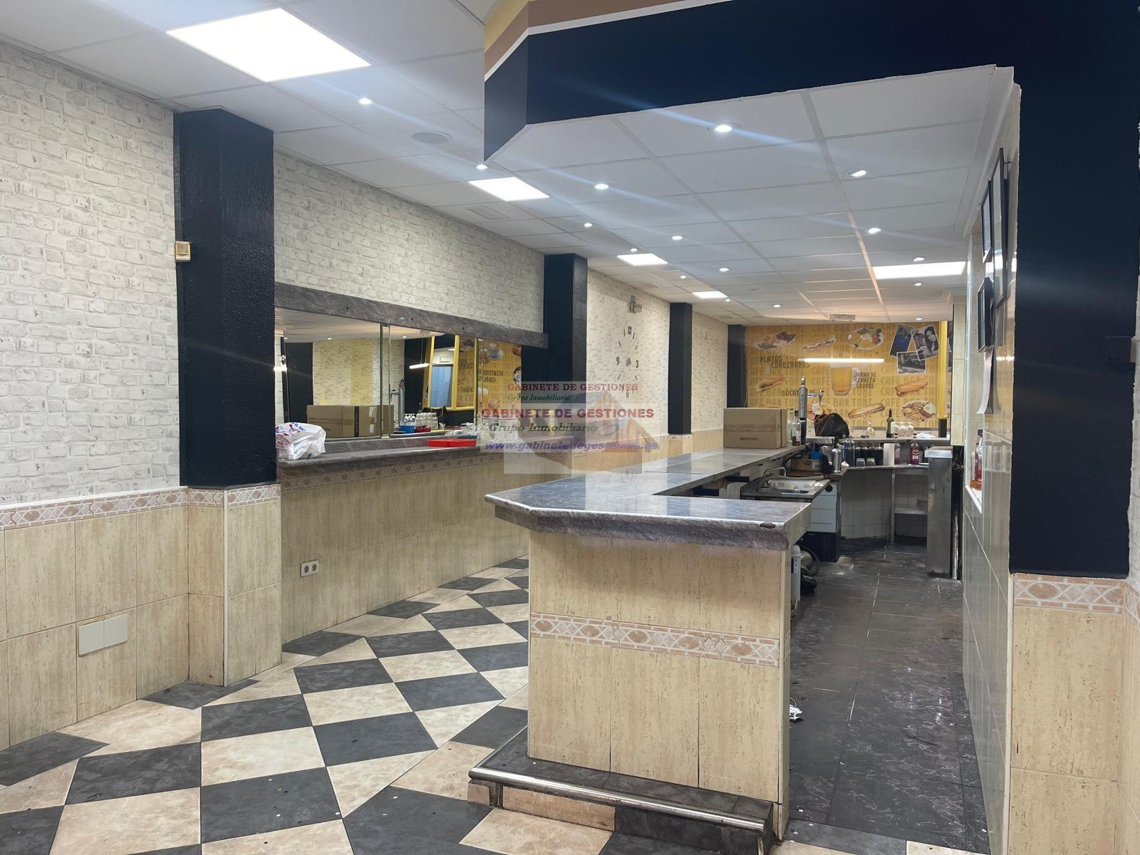 For rent of commercial in Albacete